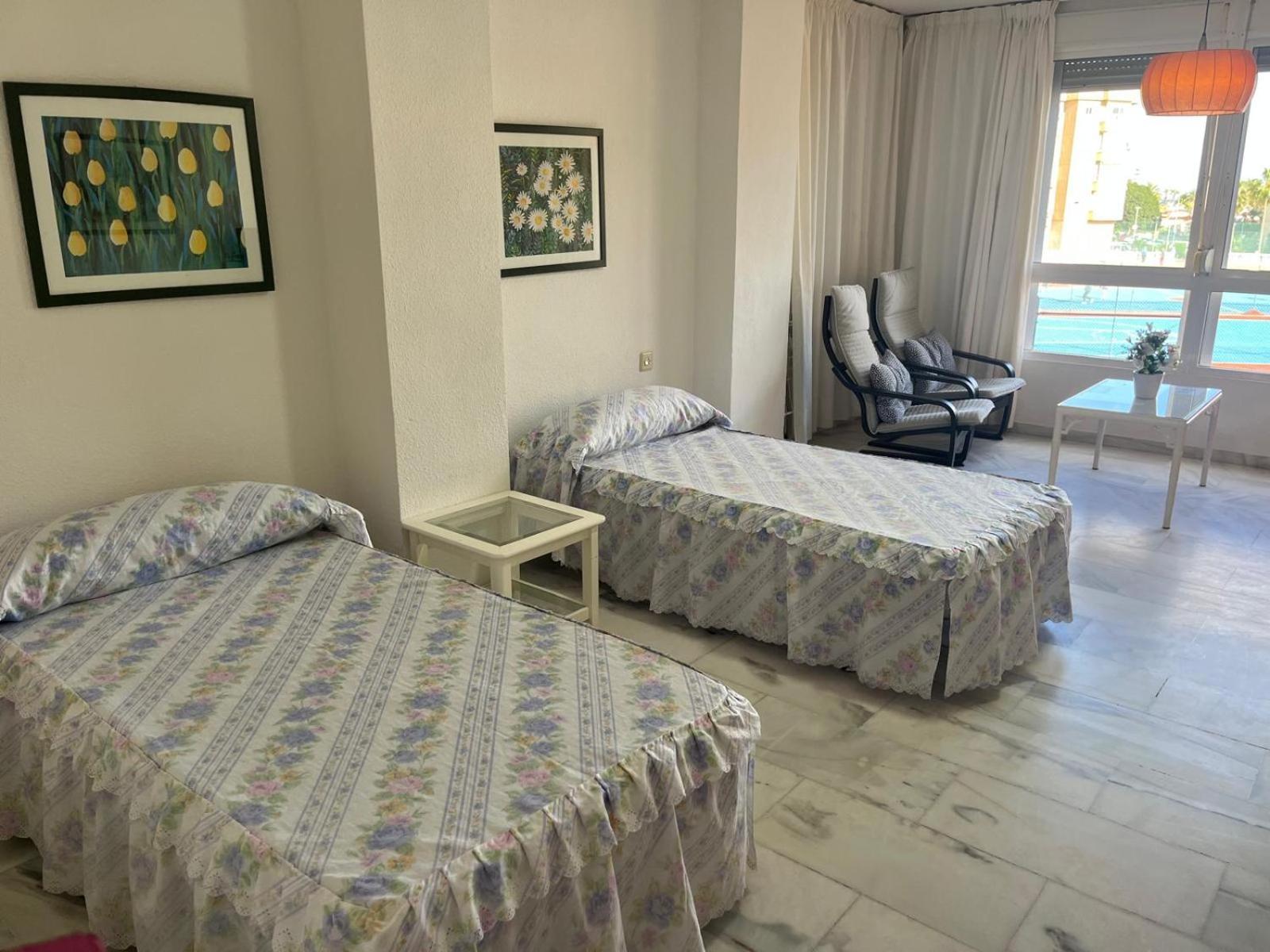Estudio Junto Al Mar تورّوكس كوستا المظهر الخارجي الصورة